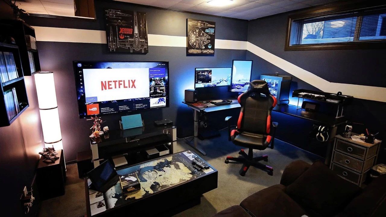 IG奪冠夜，電競主題電腦房酷炫燈光效果全解析